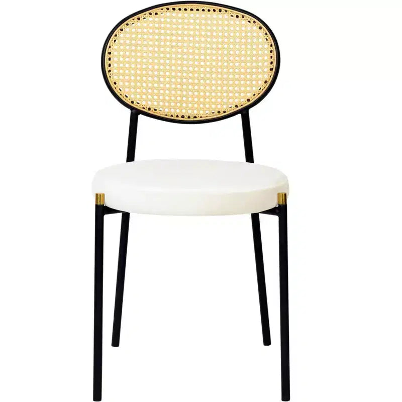 Ensemble de salle à manger LeisureMod 5 pièces - Table à manger ronde 36 po avec dessus en MDF noir et base dorée, 4 chaises de salle à manger en velours avec pieds en acier noir