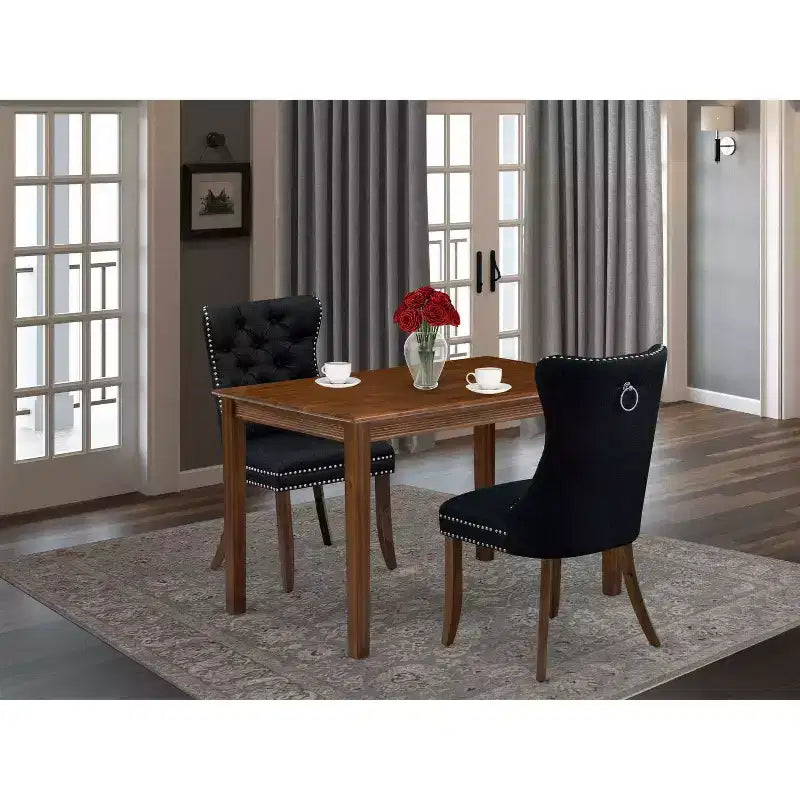 Ensemble de salle à manger 3 pièces HomeStock avec table rectangulaire à plateau en bois massif au fini noyer antique
