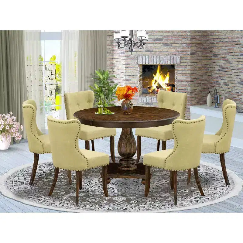 Table à manger ronde 7 pièces HomeStock avec plateau en bois massif finition jacobine patinée et 6 chaises Parson