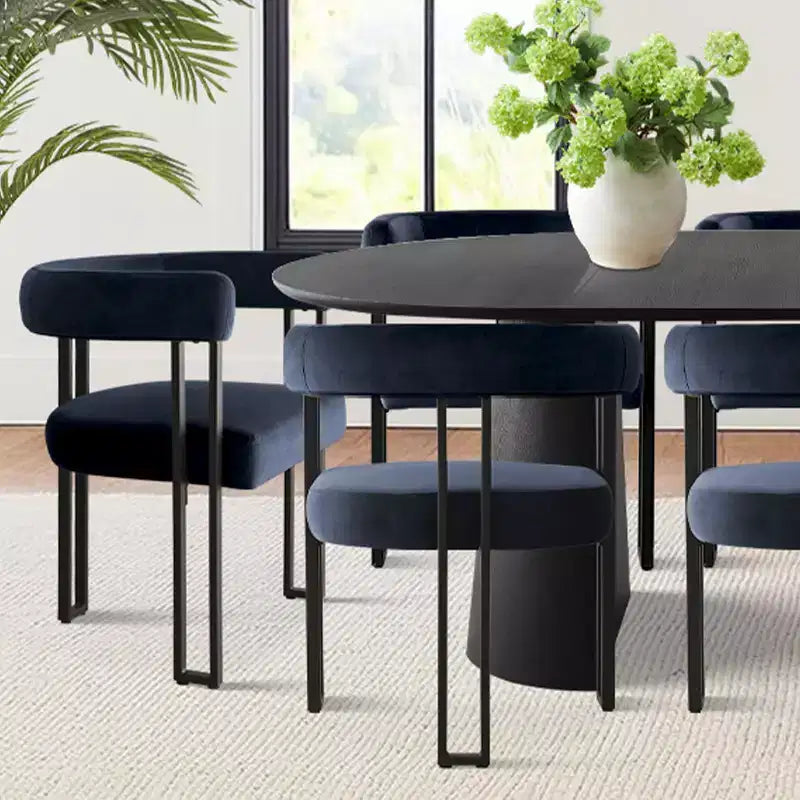 Ensemble de table à manger extensible 47-83 pour 8, table noire et 8 fauteuils en velours avec pieds en métal élégants, idéal pour les réceptions - Panipeachy