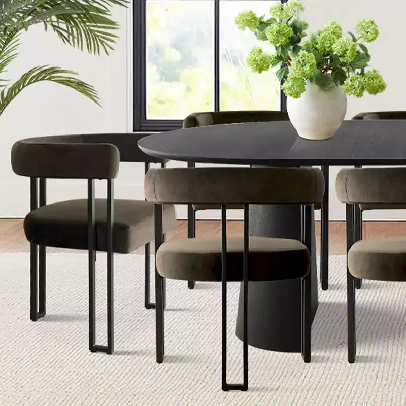Ensemble de table à manger extensible 47-83 pour 8, table noire et 8 fauteuils en velours avec pieds en métal élégants, idéal pour les réceptions - Panipeachy