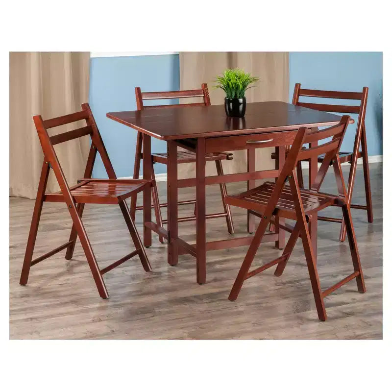 Ensemble de salle à manger 5 pièces Taylor avec table à abattants et chaises pliantes Noyer – Winsome : Salle à manger traditionnelle en bois dur, 4 sièges sans accoudoirs, rectangulaire