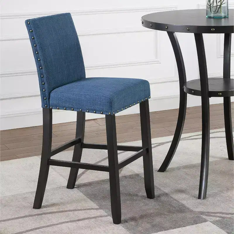 Table de bar ronde Biony 3 pièces 36 po au fini espresso avec 2 chaises de bar à clous en tissu bleu