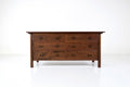 Commode horizontale – Une pièce maîtresse qui s'inspire des principes du début du XXe siècle et du mouvement.