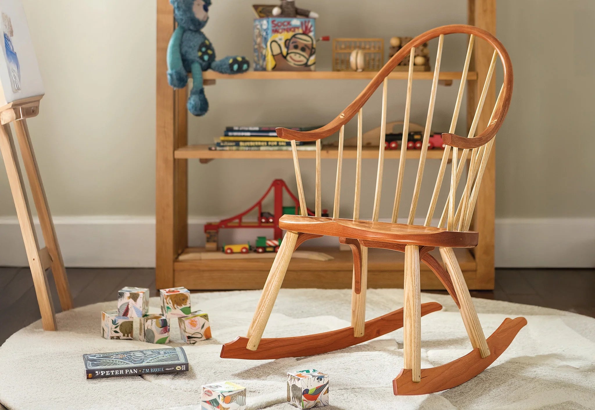 Fauteuil à bascule continu pour enfant - Hormis sa taille réduite, il est identique à son grand frère.