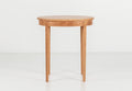 Table Minimus – Ovale - Inspirées de différents styles, ces tables partagent toutes la même structure de pieds, avec quatre fines colonnes