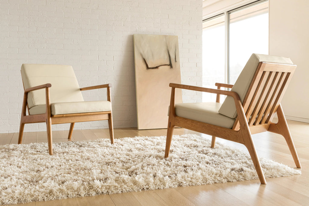 Chaise - Célèbre le design contemporain, la beauté naturelle du bois et les techniques d'assemblage traditionnelles qui sont un