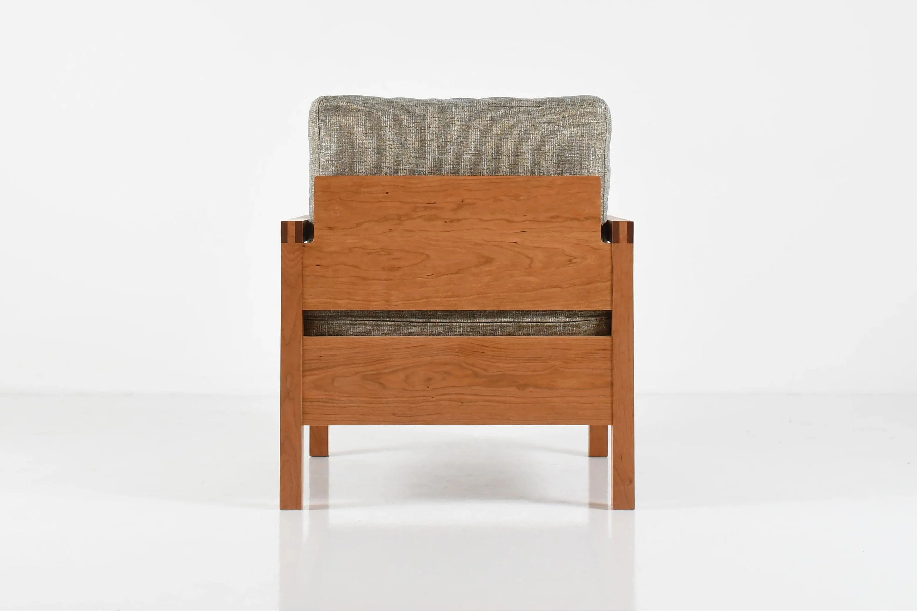 Fauteuil de salon - Un agrandissement de la collection éponyme, living est conçu pour tirer le meilleur parti des lignes minimalistes tout en