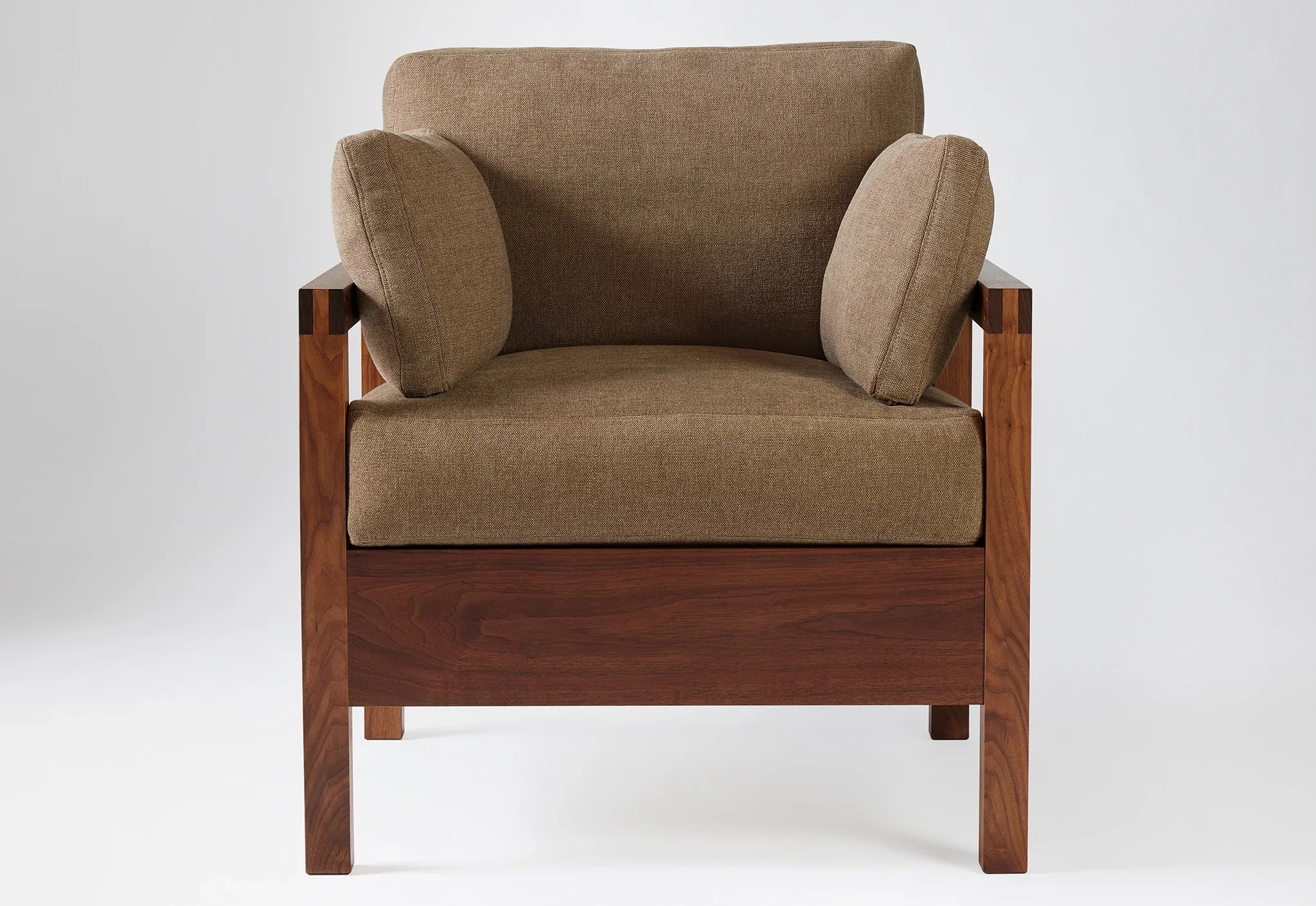 Fauteuil de salon - Un agrandissement de la collection éponyme, living est conçu pour tirer le meilleur parti des lignes minimalistes tout en
